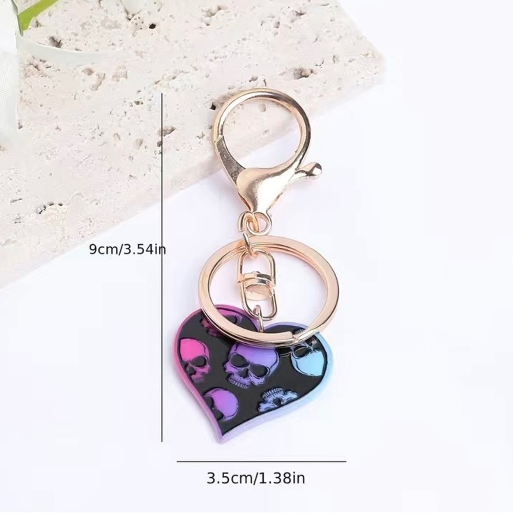 💀 ❤️ bag charm/ keychain - Picture 2 of 3